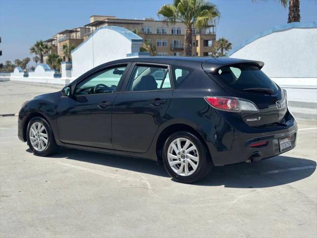 2013 Mazda Mazda3 i Touring