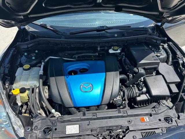2013 Mazda Mazda3 i Touring