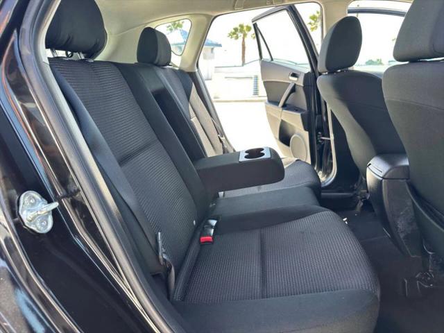 2013 Mazda Mazda3 i Touring