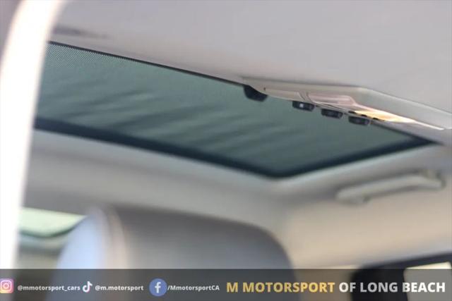 2016 Land Rover LR4 Base