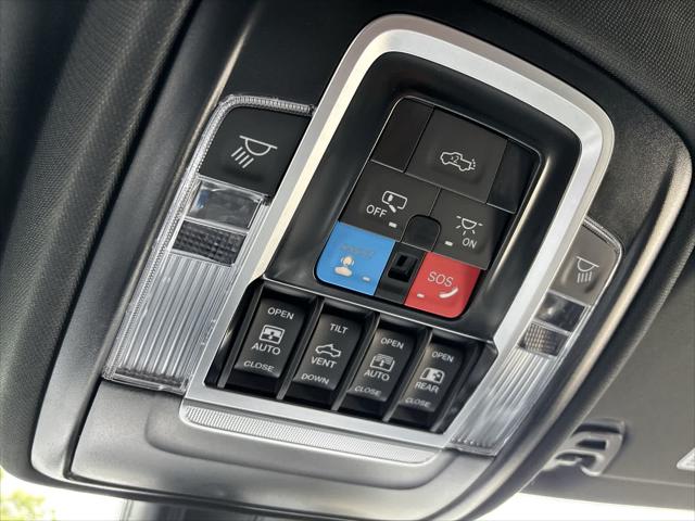 2026 Ram 1500 Laramie Crew Cab 4x4 57 Box