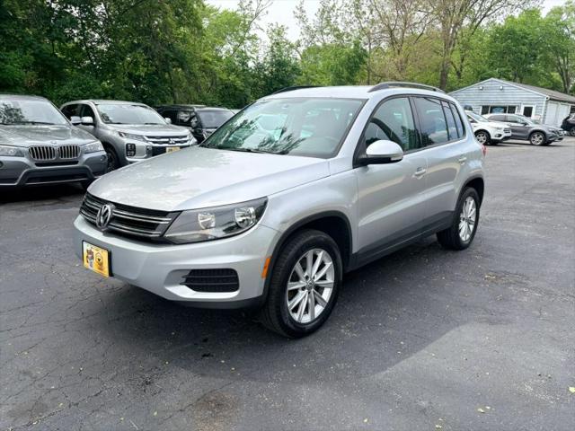 2015 Volkswagen Tiguan SE for sale in Batavia, IL