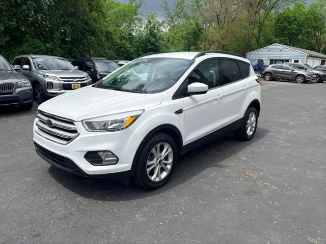 2018 Ford Escape SE for sale in Batavia, IL