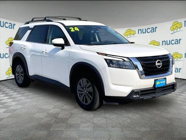 2024 Nissan Pathfinder SV 4WD for sale in Tilton, NH