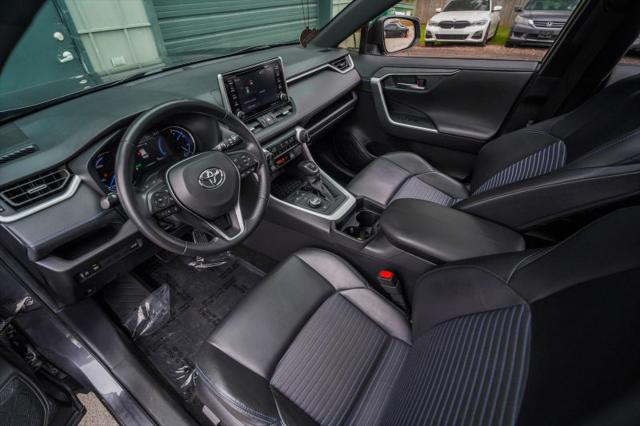 2020 Toyota RAV4 Hybrid XSE