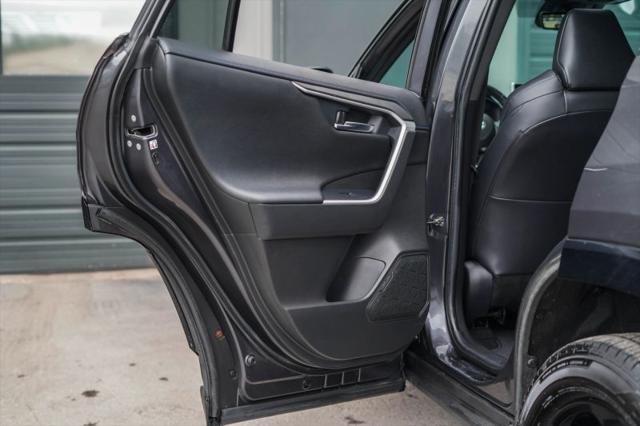 2020 Toyota RAV4 Hybrid XSE
