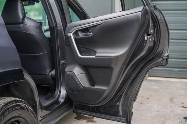 2020 Toyota RAV4 Hybrid XSE