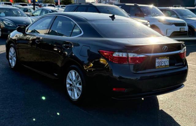 2013 Lexus ES 300h 300h