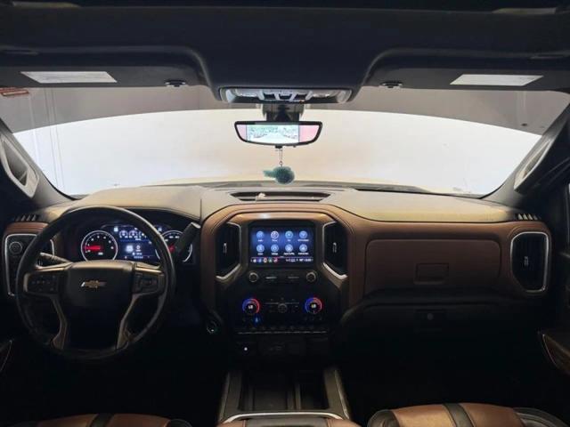 2022 Chevrolet Silverado 1500 4WD Crew Cab Short Bed High Country