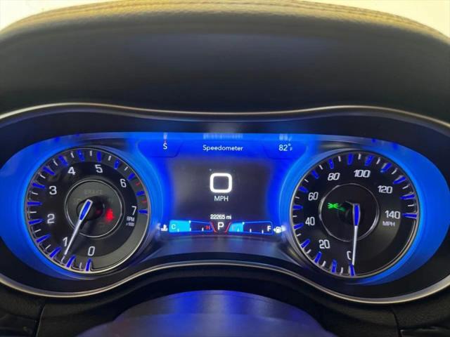 2023 Chrysler 300 Touring L