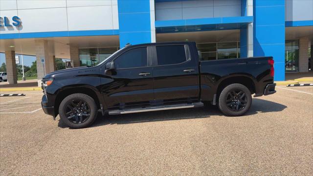 2026 GMC Sierra 1500 Crew Cab, Short Bed, SLT, 4WD