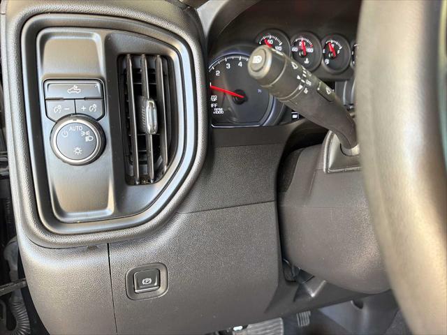2026 GMC Sierra 1500 Crew Cab, Short Bed, SLT, 4WD