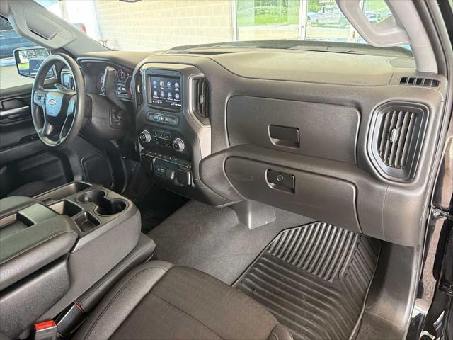 2026 GMC Sierra 1500 Crew Cab, Short Bed, SLT, 4WD