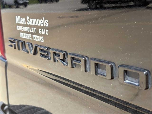 2026 GMC Sierra 1500 Crew Cab, Short Bed, SLT, 4WD