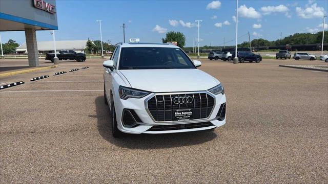 2025 Audi Q3 Premium 45 TFSI S line quattro Tiptronic