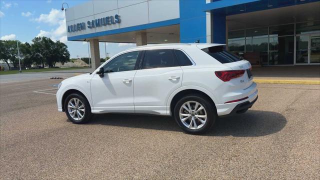 2025 Audi Q3 Premium 45 TFSI S line quattro Tiptronic
