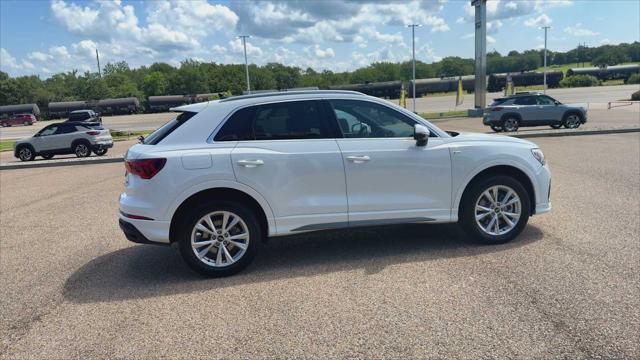 2025 Audi Q3 Premium 45 TFSI S line quattro Tiptronic
