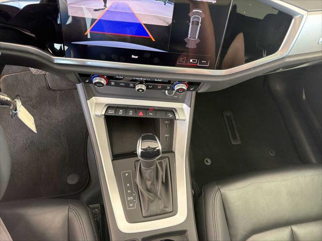 2025 Audi Q3 Premium 45 TFSI S line quattro Tiptronic
