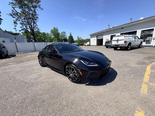2025 Toyota GR86 Base