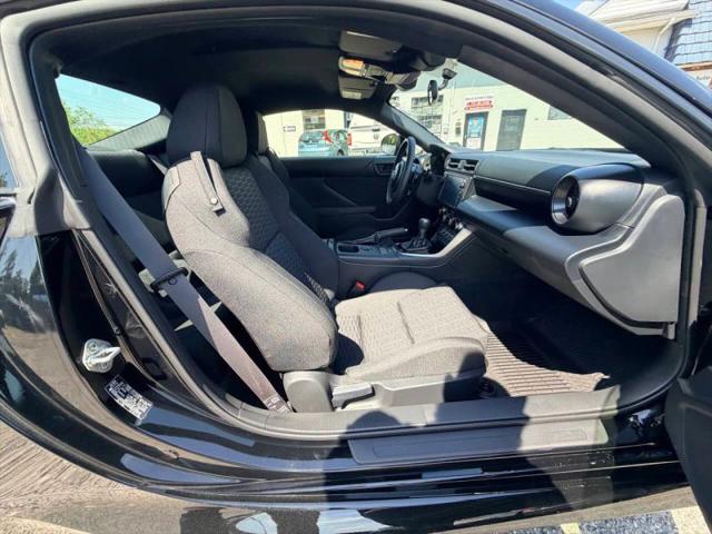2025 Toyota GR86 Base