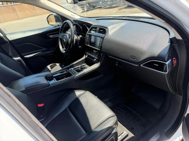 2018 Jaguar F-PACE 30t Premium