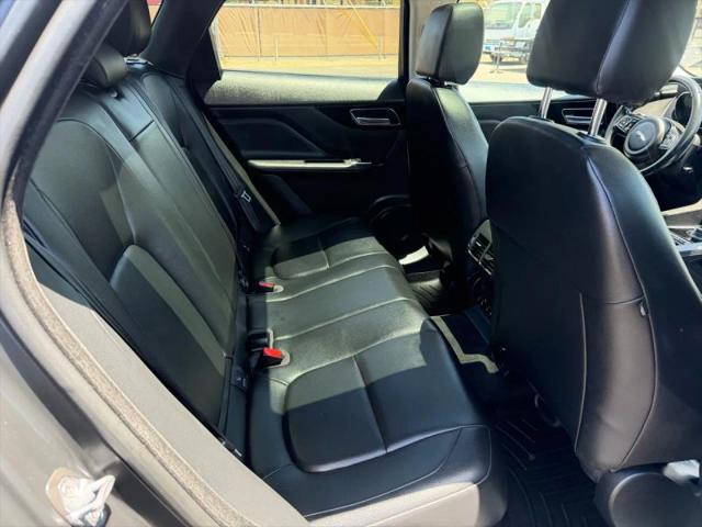 2018 Jaguar F-PACE 30t Premium