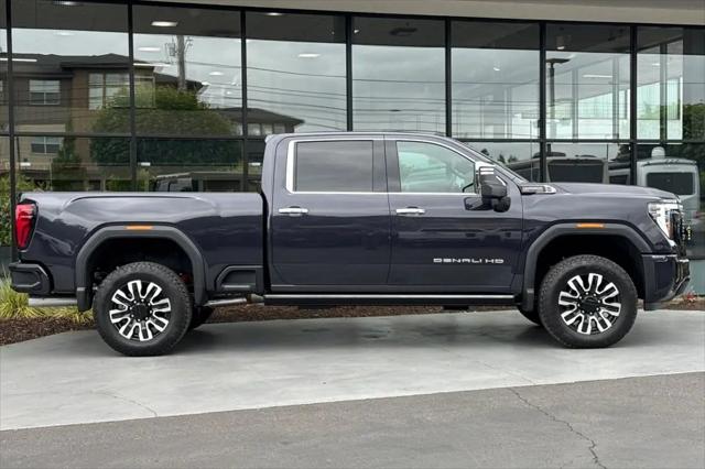 2026 GMC Sierra 2500HD Crew Cab, Standard Bed, Denali Ultimate, 4WD