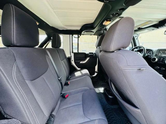 2013 Jeep Wrangler Unlimited Sahara