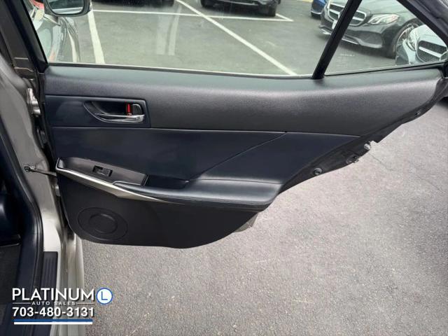 2015 Lexus IS 250 Crafted Line