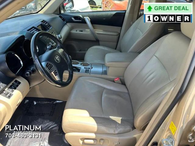 2011 Toyota Highlander SE V6