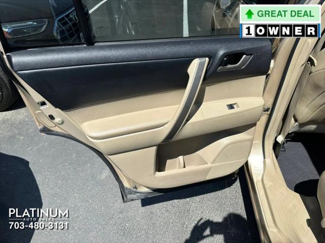 2011 Toyota Highlander SE V6