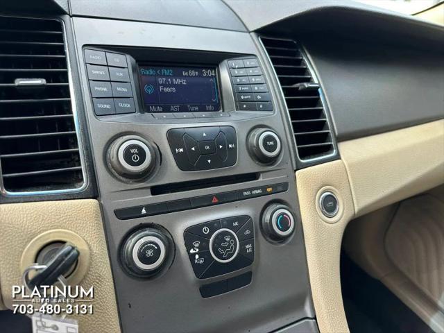2013 Ford Taurus SE