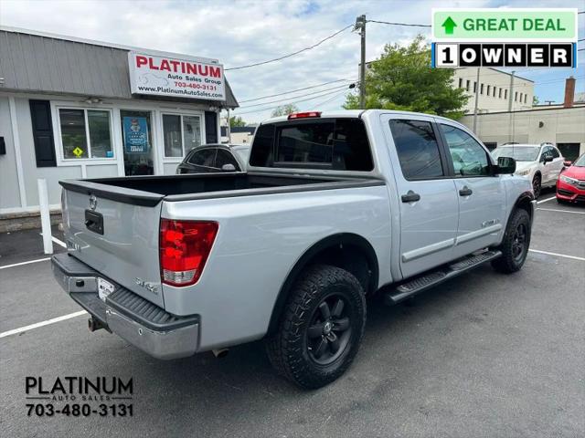 2015 Nissan Titan SV
