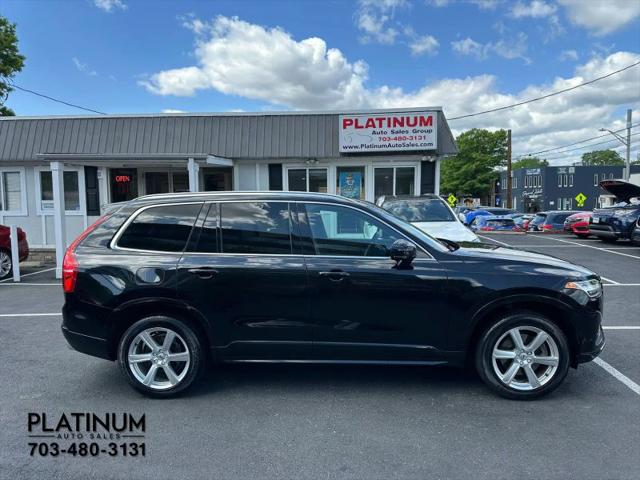 2020 Volvo XC90 T6 Momentum 7 Passenger