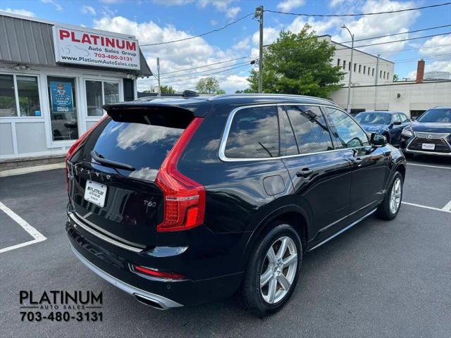 2020 Volvo XC90 T6 Momentum 7 Passenger