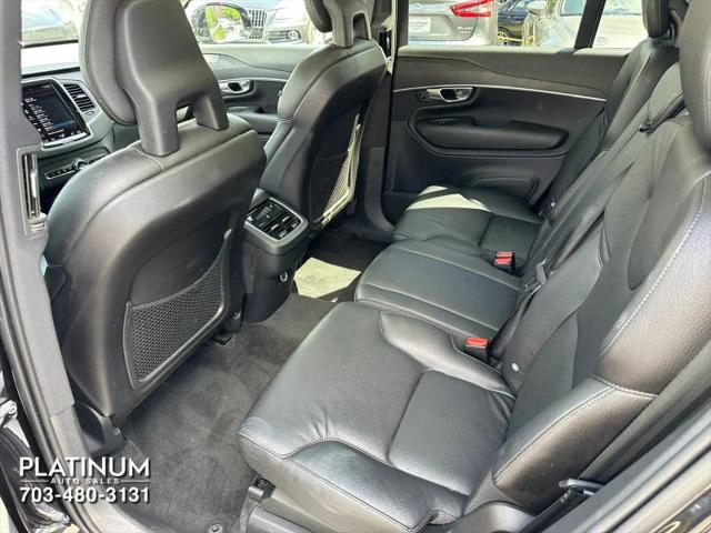 2020 Volvo XC90 T6 Momentum 7 Passenger