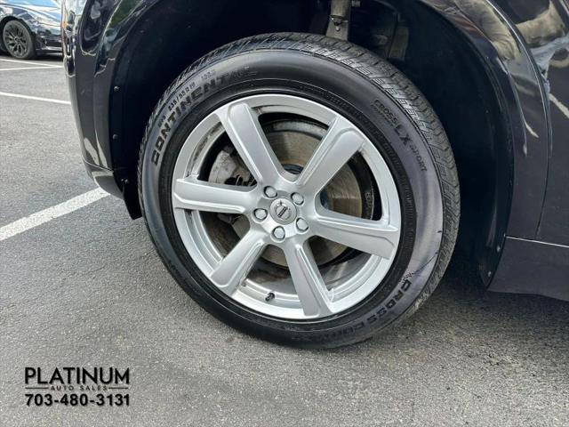 2020 Volvo XC90 T6 Momentum 7 Passenger