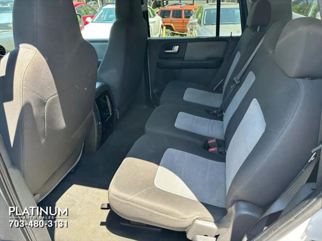 2003 Ford Expedition XLT