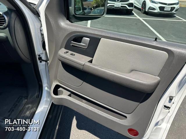 2003 Ford Expedition XLT