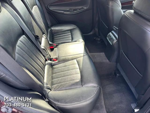 2017 INFINITI QX50 Base