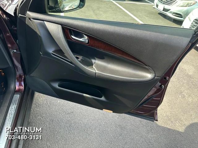2017 INFINITI QX50 Base