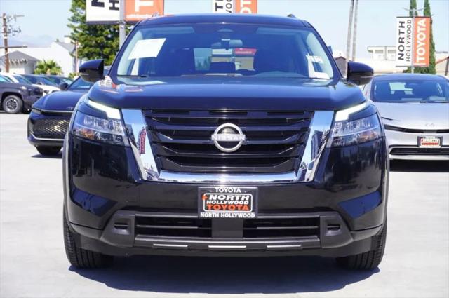 2022 Nissan Pathfinder SV 2WD