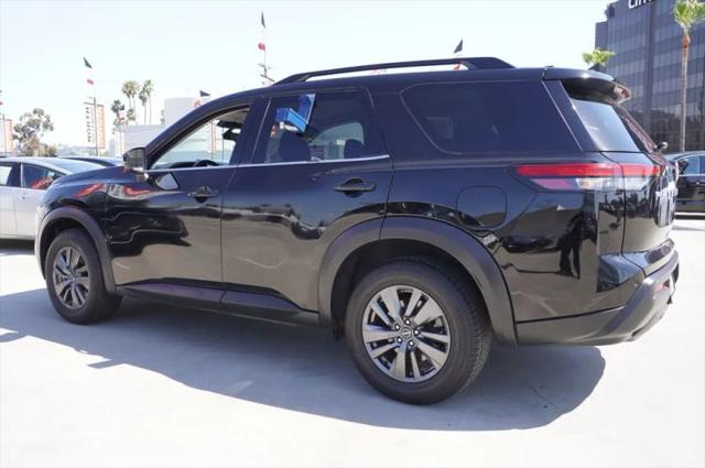 2022 Nissan Pathfinder SV 2WD
