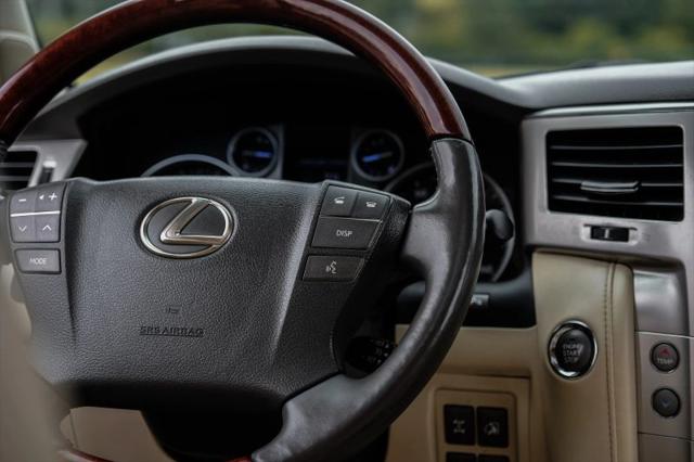 2013 Lexus LX 570 570