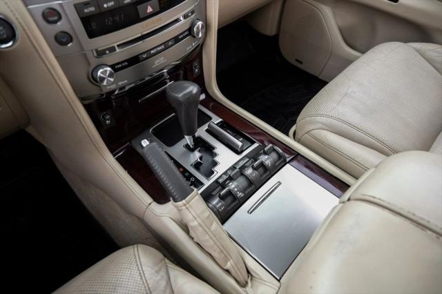 2013 Lexus LX 570 570