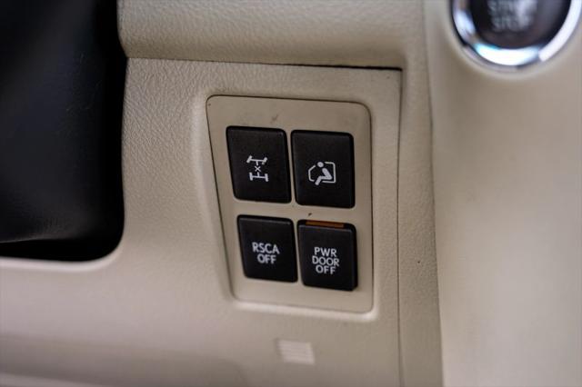 2013 Lexus LX 570 570