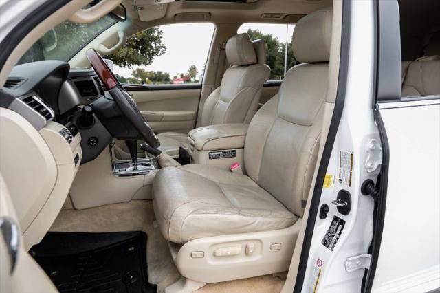 2013 Lexus LX 570 570