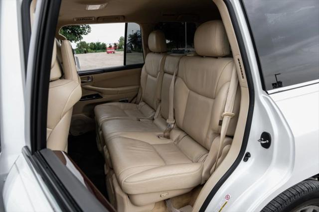 2013 Lexus LX 570 570
