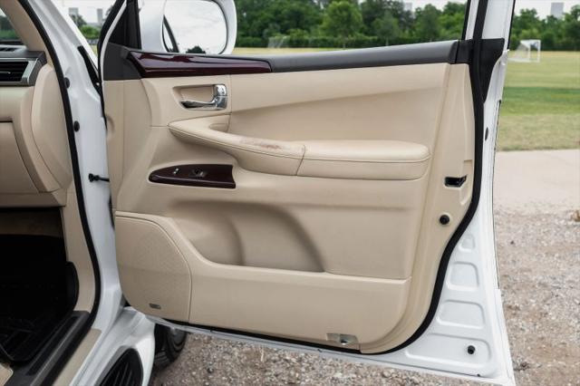 2013 Lexus LX 570 570