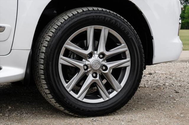 2013 Lexus LX 570 570